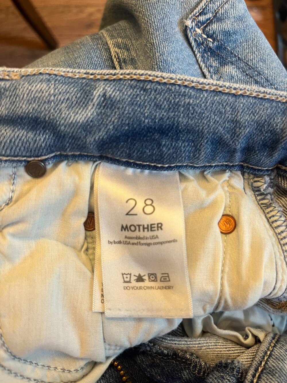 MOTHER The Rambler Zip Flood Straight Leg Denim Jeans - Picture 6 of 11